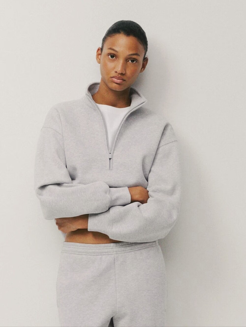 NWT! Aritzia TNA Boyfriend 1/2 Zip Sweatfleece Cozy Fleece in Ashen Size XXS